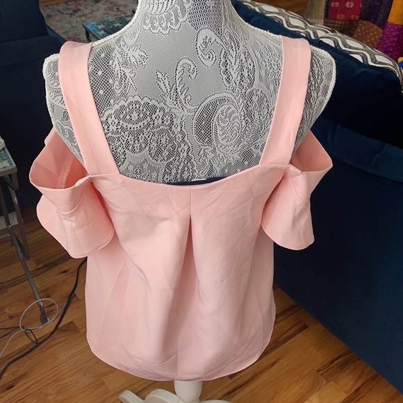 Pink blouse - Picture 3 of 3